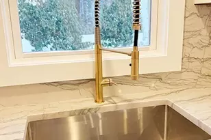 33 Rockwood Rd, Lynnfield, MA 01940 - Photo 5