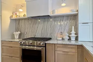 33 Rockwood Rd, Lynnfield, MA 01940 - Photo 1