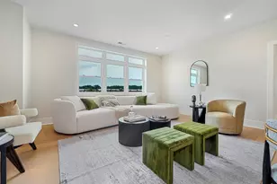62 Foundry St, Wakefield, MA 01880 - Photo 9