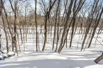 93 Forest St, Clinton, MA 01510 - Photo 3