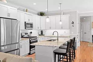 14 Meadowbrook Dr, Plymouth, MA 02360 - Photo 9