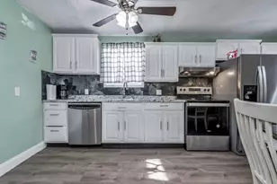 7-9 Carleton, Methuen, MA 01844 - Photo 13