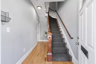 17 Buckingham Street #3, Somerville, MA 02143 - Photo 3