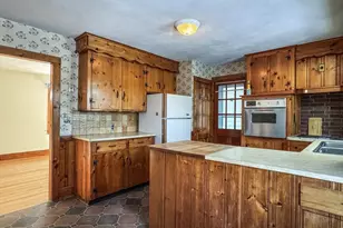 18 Stage Rd, Deerfield, MA 01373 - Photo 9