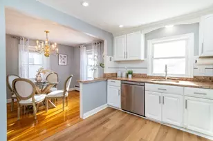 236 Fellsway W, Medford, MA 02155 - Photo 15