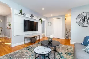 236 Fellsway W, Medford, MA 02155 - Photo 7