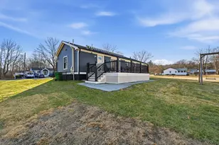 20 Mulhall Dr, Ashland, MA 01721 - Photo 33