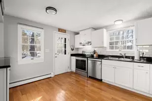 2 Cobblers Ln, Beverly, MA 01915 - Photo 9