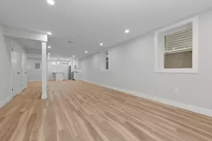 160 Webster St, Boston, MA 02128 - Photo 19