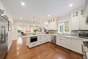 34 Larchmont Ave, Newton, MA 02468 - Photo 5