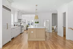 15 Mayflower Rd, Winchester, MA 01890 - Photo 9