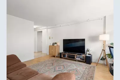 872 Massachusetts Avenue #303, Cambridge, MA 02139 - Photo 3