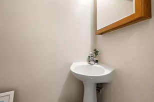 872 Massachusetts Ave, Cambridge, MA 02139 - Photo 7