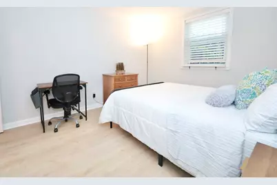 11 Cogswell Ave #6, Cambridge, MA 02140 - Photo 3