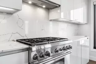 39 A St, Boston, MA 02127 - Photo 3