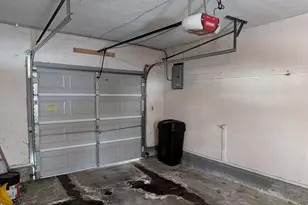 7 Walker St, Southborough, MA 01772 - Photo 9