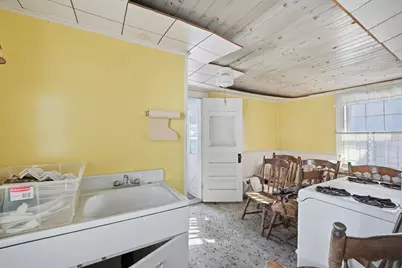 83 Mechanic, Westfield, MA 01085 - Photo 21