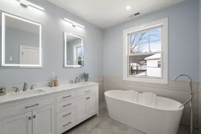 667 Boylston St #667, Newton, MA 02459 - Photo 21