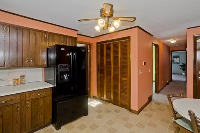 94 Vermont St., Holyoke, MA 01040 - Photo 21