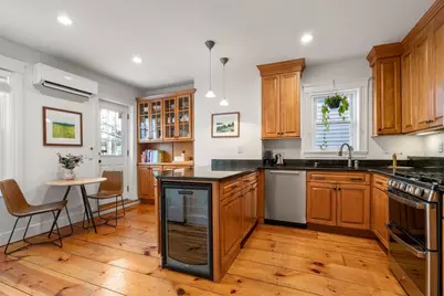 114 Elm St #2, Boston, MA 02129 - Photo 3