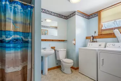 15 Angie Ave, Haverhill, MA 01830 - Photo 17