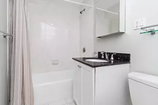 1600 Beacon St, Brookline, MA 02446 - Photo 15