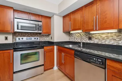 1600 Beacon St #207, Brookline, MA 02446 - Photo 3