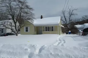 33 Connolly St, Springfield, MA 01151 - Photo 7
