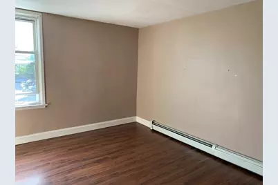 934 County St #3 rear, Fall River, MA 02723 - Photo 7