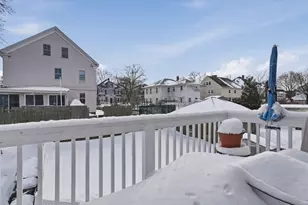 13 Roslyn St, Salem, MA 01970 - Photo 25