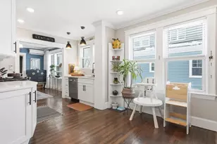 13 Roslyn St, Salem, MA 01970 - Photo 11