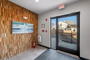 11 Boynton St, Swampscott, MA 01907 - Photo 9