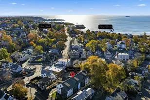 11 Boynton St, Swampscott, MA 01907 - Photo 3