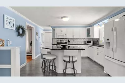 22 Gryzboska Cir, Framingham, MA 01702 - Photo 9