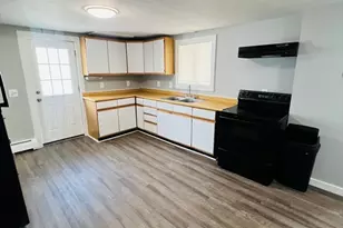 19 Myrtle Ave, Webster, MA 01570 - Photo 3