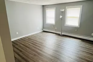 19 Myrtle Ave, Webster, MA 01570 - Photo 9