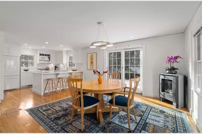 14 Wedgewood Road, Newton, MA 02465 - Photo 5