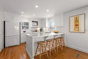 14 Wedgewood Rd, Newton, MA 02465 - Photo 7