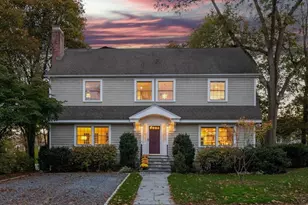 14 Wedgewood Rd, Newton, MA 02465 - Photo 1