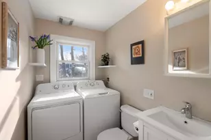 14 Wedgewood Rd, Newton, MA 02465 - Photo 17