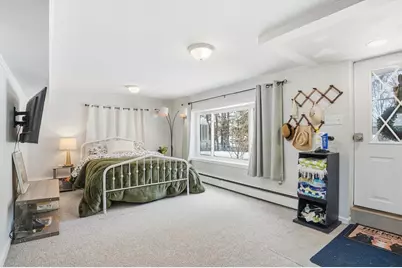 49 Lawrence St, Leominster, MA 01453 - Photo 21