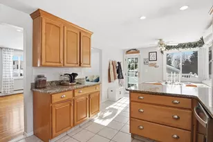 49 Lawrence St, Leominster, MA 01453 - Photo 7