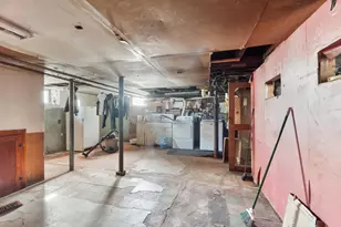 24 Leslie St, Lawrence, MA 01841 - Photo 27