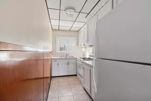 24 Leslie St, Lawrence, MA 01841 - Photo 11