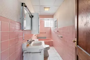 24 Leslie St, Lawrence, MA 01841 - Photo 25