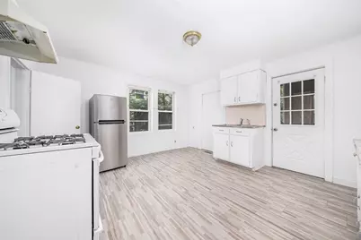 23 Edmund St #1, Malden, MA 02148 - Photo 5