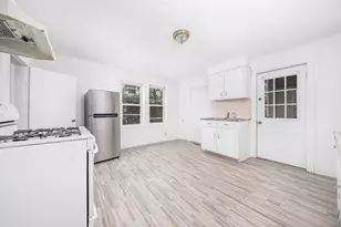 23 Edmund St, Malden, MA 02148 - Photo 5