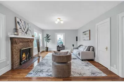 141 Hood St, Springfield, MA 01109 - Photo 5