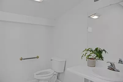 165 Massachusetts Ave, Lunenburg, MA 01462 - Photo 7