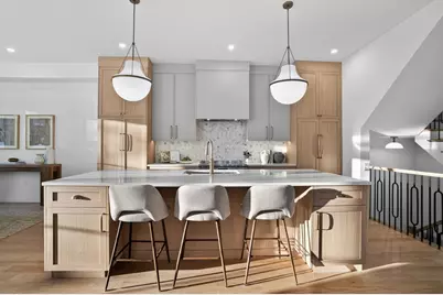 383 Cherry St #383, Newton, MA 02465 - Photo 3